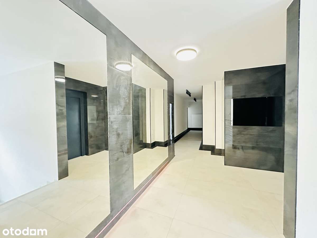 Ostatni Nowoczesny Apartament w Centrum z Panoramicznym Balkonem-15