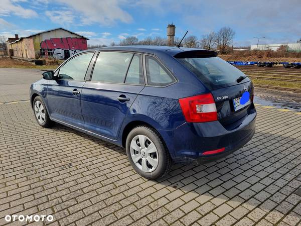 Skoda RAPID - 16