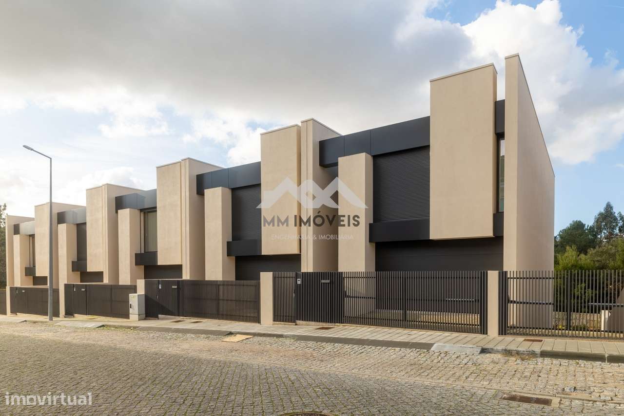 Moradia T3 | 2026 | Gondomar | Terraço | Jardim | Garagem Box 2 Carros - Grande imagem: 5/60