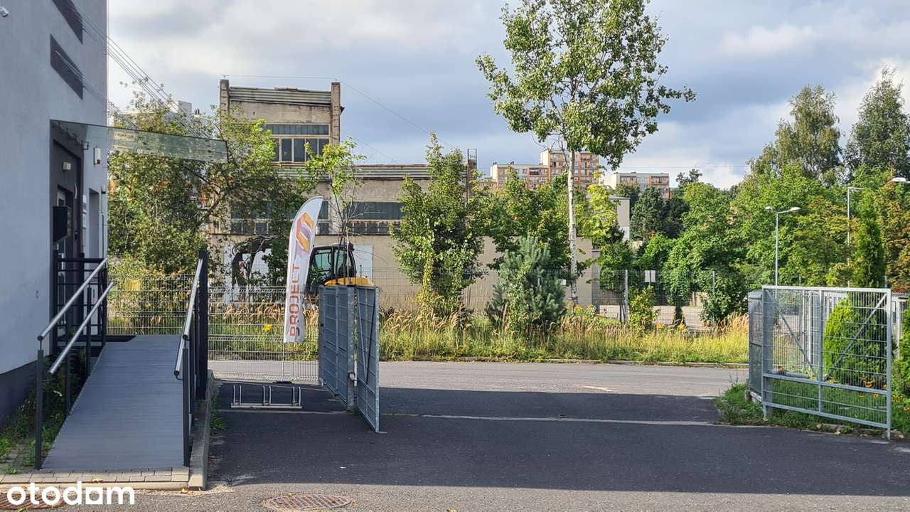 Budynek biurowy, przyległa hala, parking, plac składowy - blisko A4 - Pełny obrazek: 2/11