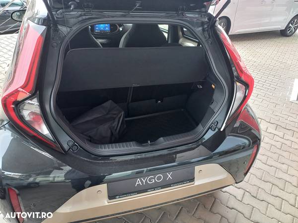 Toyota Aygo X 1.0l CVT Colour Edition - 5