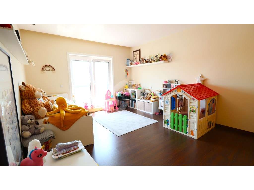 Penthouse T3 Duplex, com terraço no Centro da Cidade-25