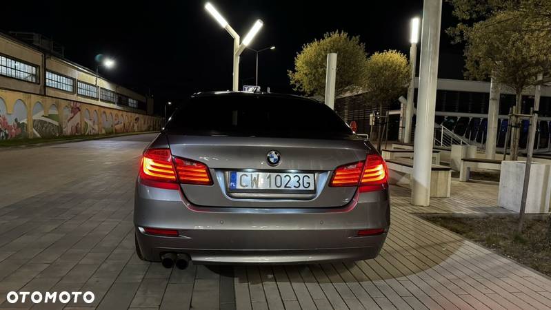 BMW Seria 5 520d Luxury Line - 18