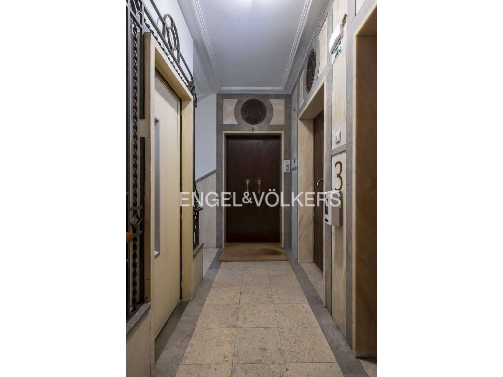 Espaço de Escritório junto ao Marquês de Pombal - Grande imagem: 4/30