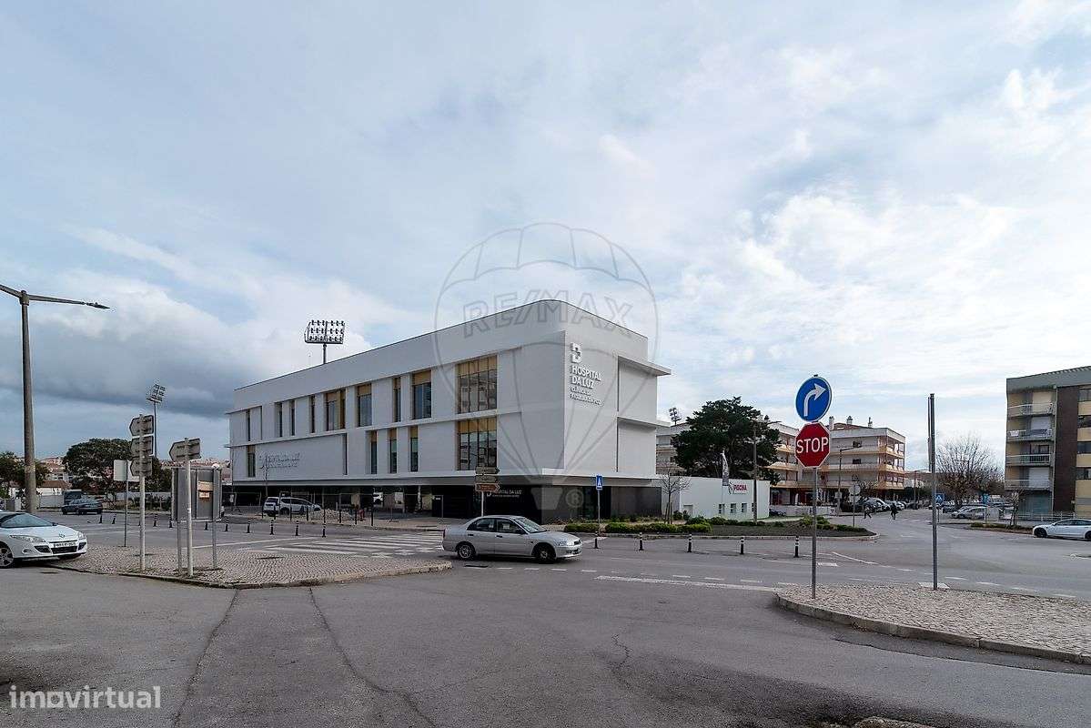 Garagem  para venda - Grande imagem: 3/17