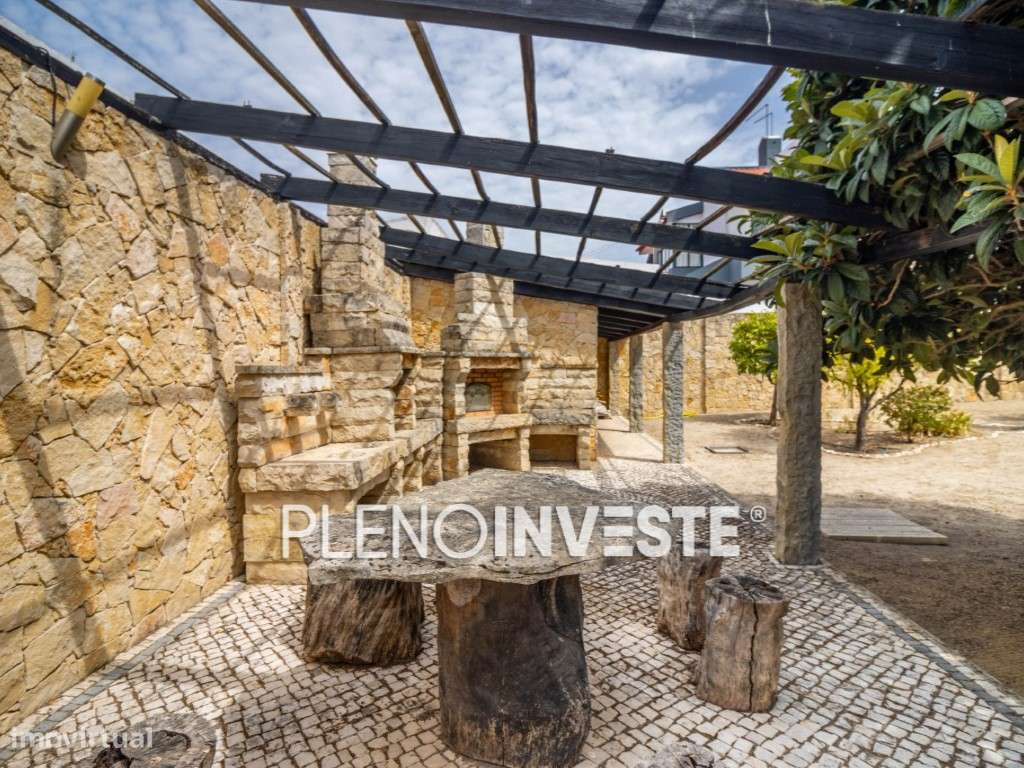 Moradia Isolada em Fernão Ferro-14