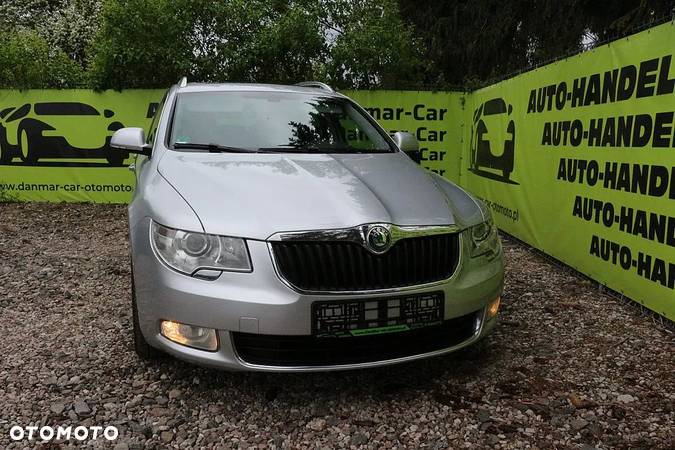 Skoda Superb 2.0 TDI Exclusive - 11