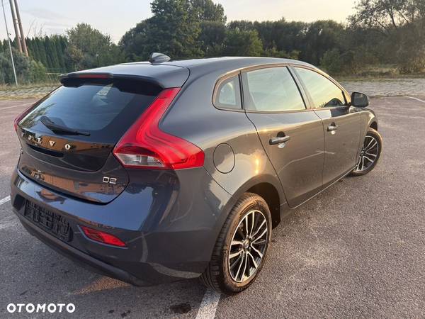 Volvo V40 - 20