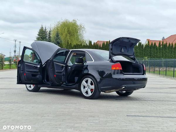 Audi A4 Avant 2.0 TDI DPF Quattro - 31