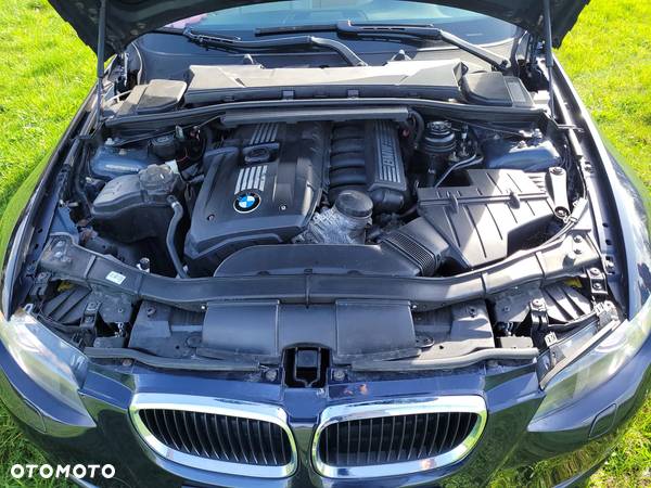 BMW Seria 3 - 16