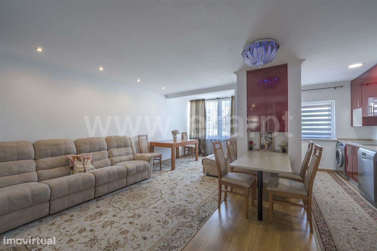 Apartamento T2; Cruz de Pau-4
