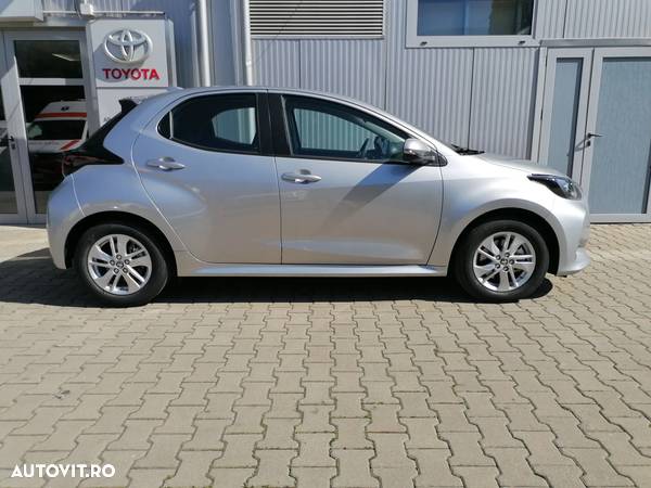 Toyota Yaris 1.5 VVT-i HSD Dynamic - 5