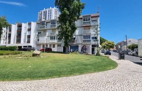 T5 duplex com vista mar, terraço e garagem box com espaço polivalente-38