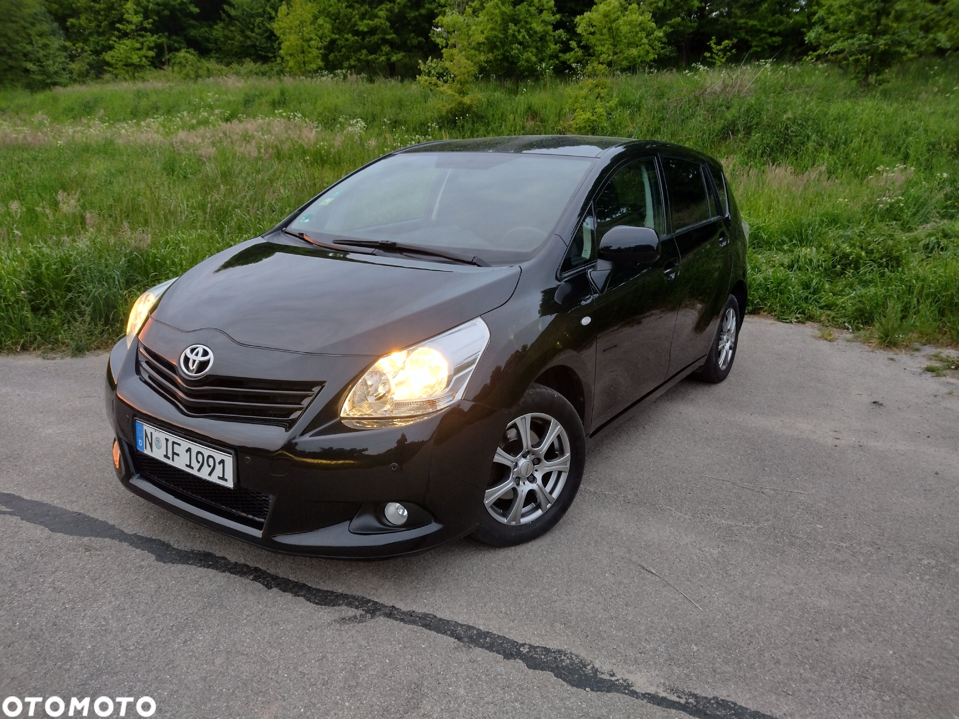 Toyota Verso 1.8 5-Sitzer Skyview Edition - 1