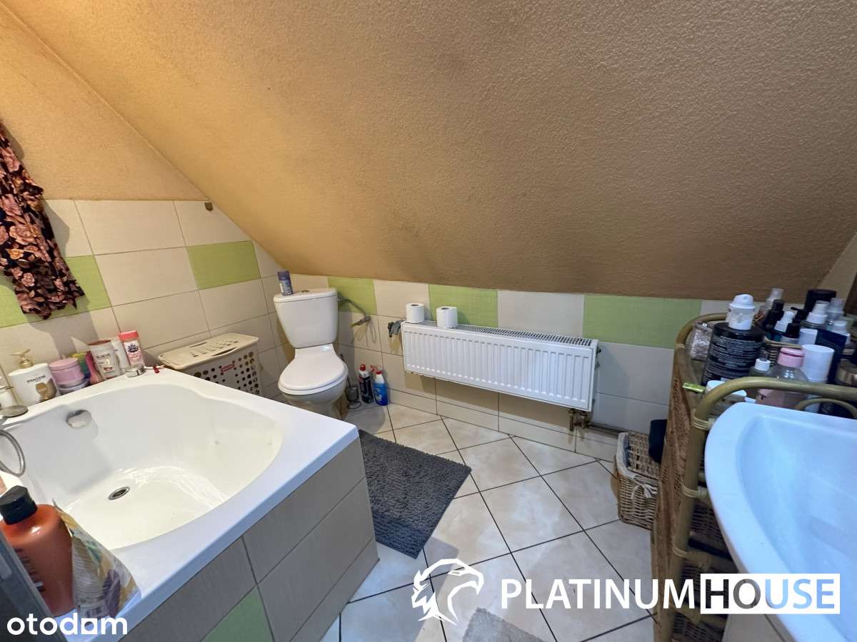 Bliźniak blisko centrum miasta!-16