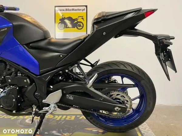 Yamaha MT - 24