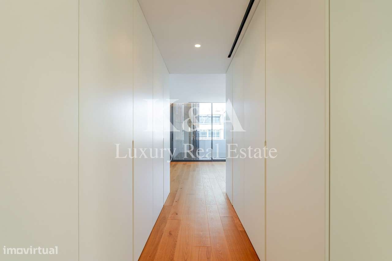 Penthouse T4+1 na Foz com piscina e Vista Mar-17