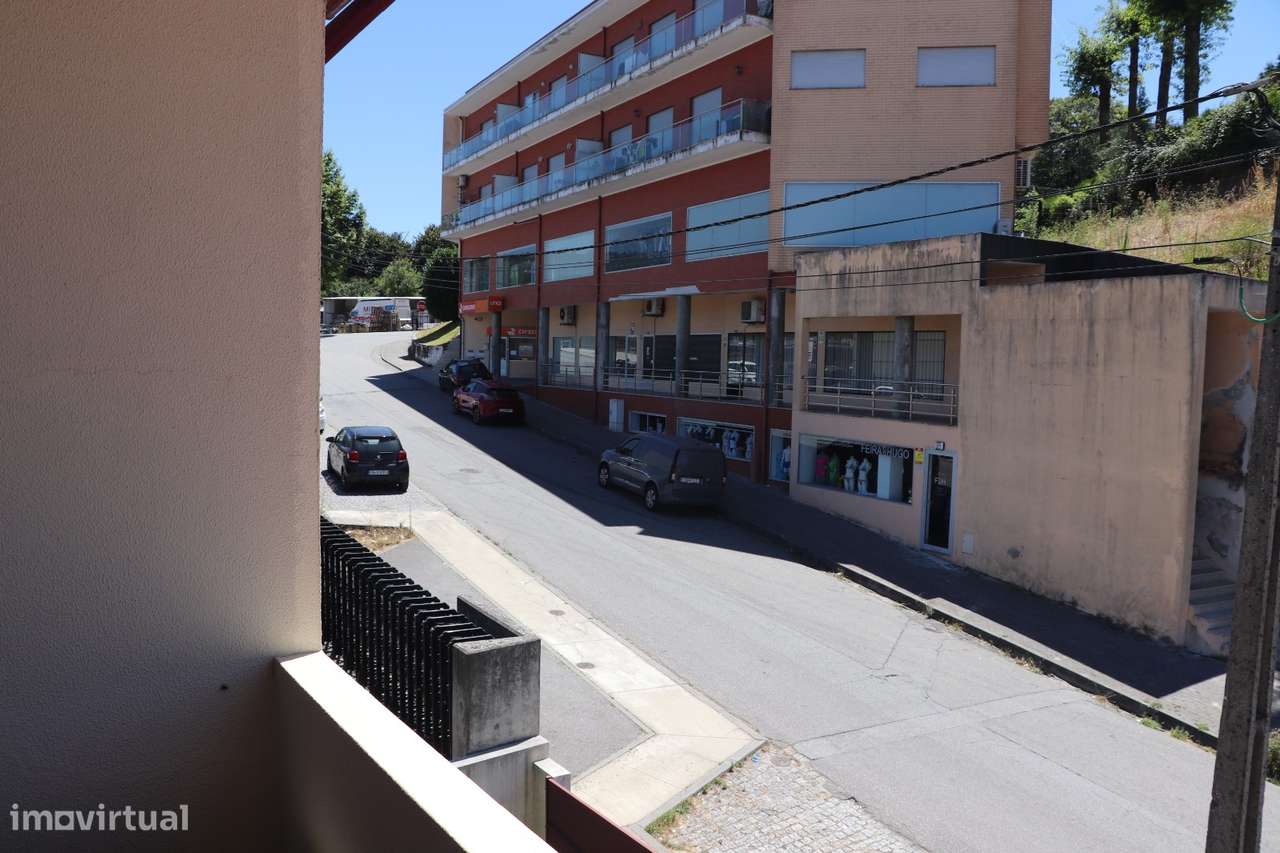 Moradia Geminada T3 Venda em Caldas de Vizela (São Miguel e São João),-29