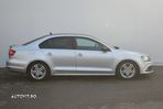 Volkswagen Jetta 2.0 TDI Comfortline - 6