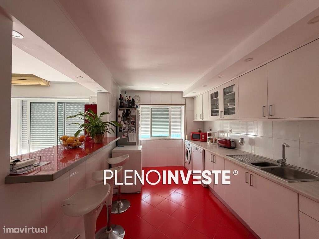 T2 remodelado com arrecadação na Baixa da Banheira-16