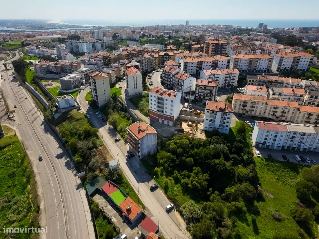 Armazém / Garagem Figueira da Foz - Grande imagem: 2/9