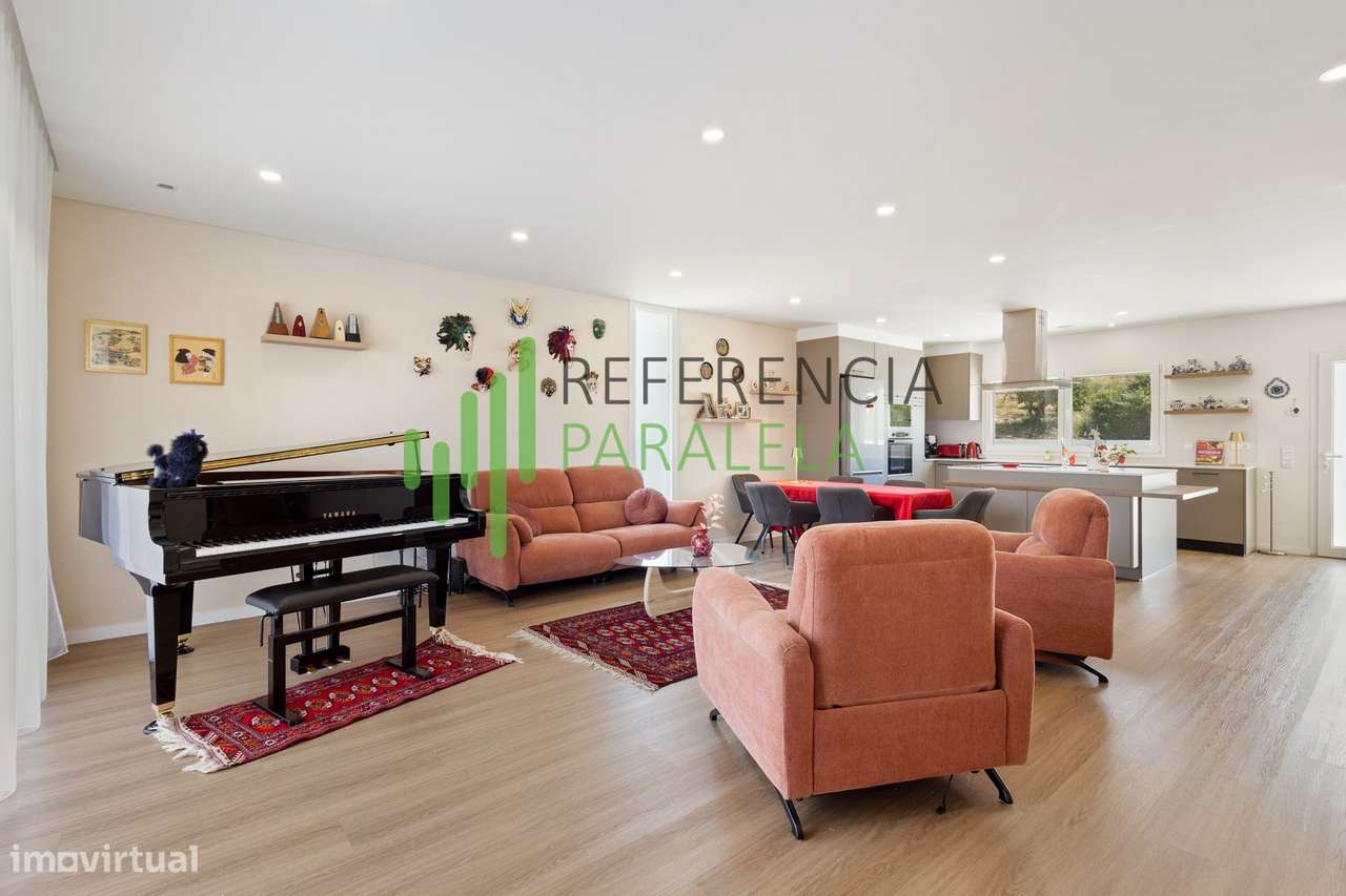 Moradia T4 de Quatro Frentes com Piscina | Vermelha, Cadaval – Dist...-27