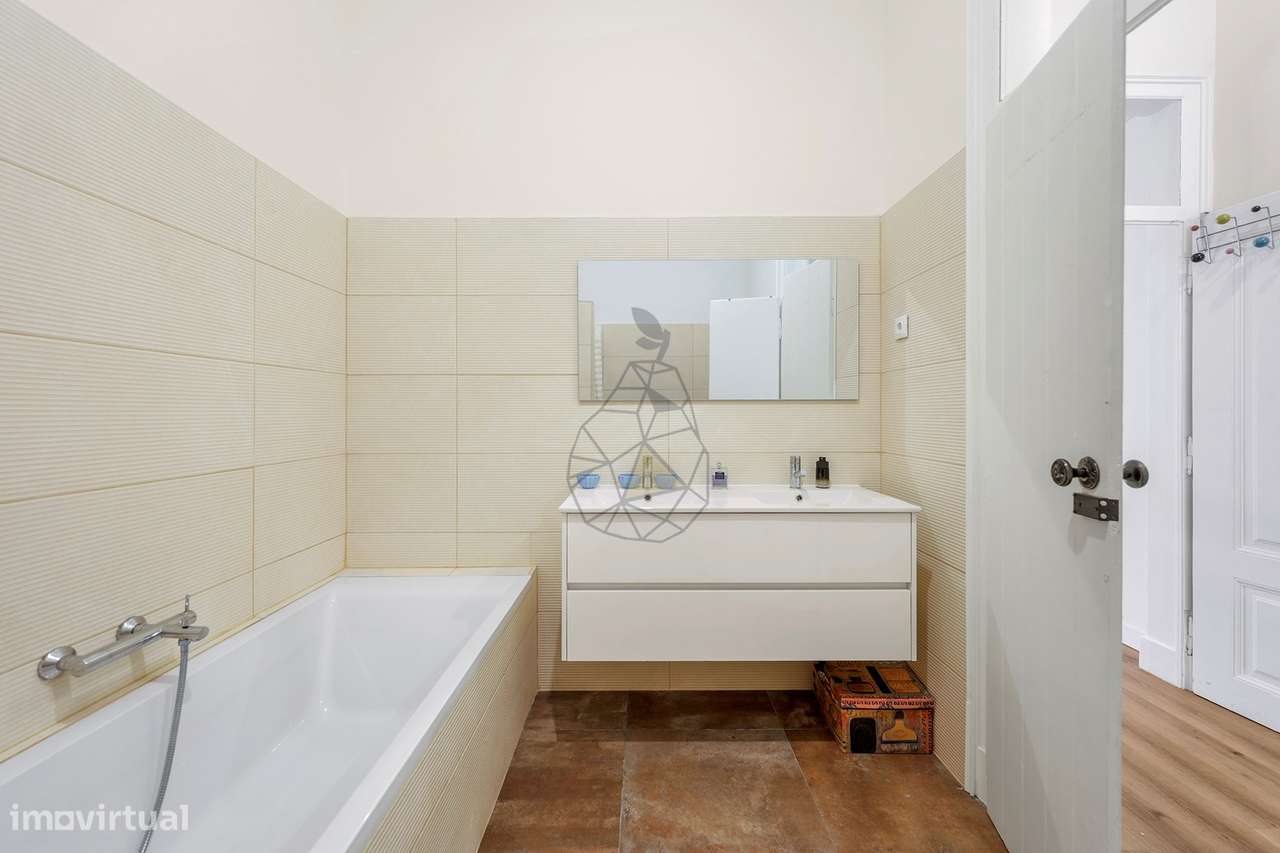 Viva o Encanto da Cidade Antiga - Apartamento com Tetos Altos e Muito-11