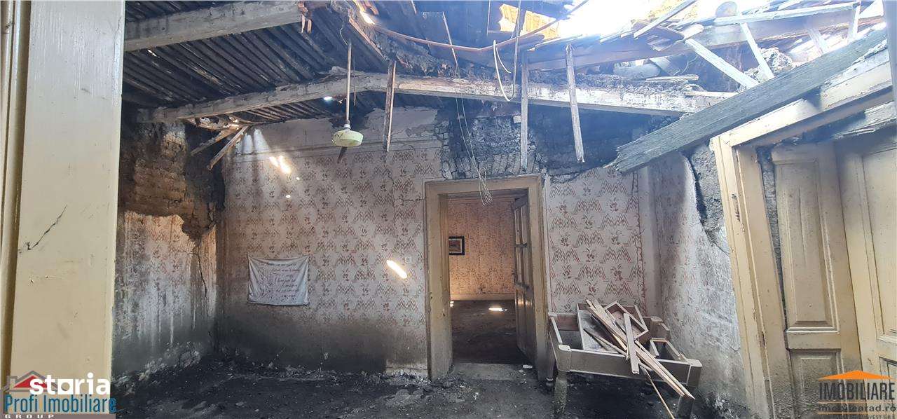 Teren 1270mp cu Casa in Santana, necesita amenajaredemolare-11