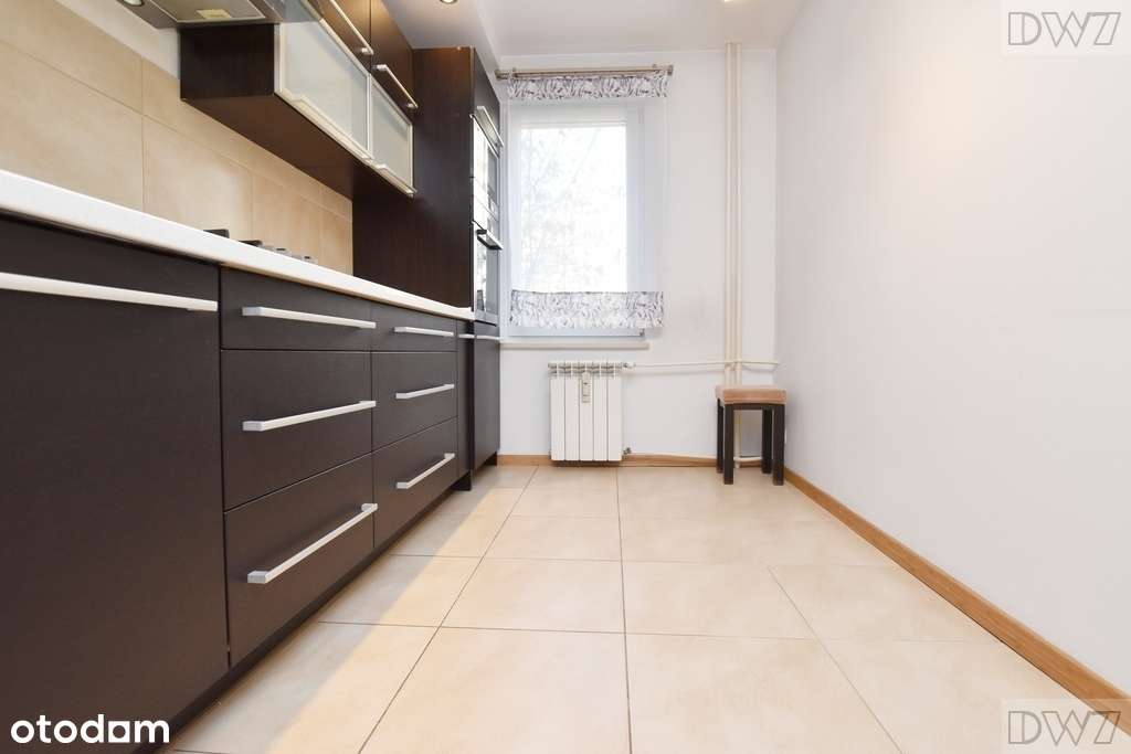 3 pok,oddzielna kuchnia,balkon,ul.Dobrego Pasterza-8