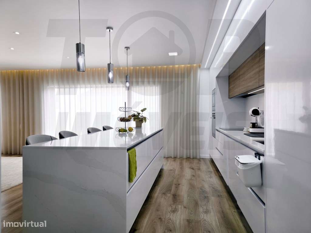 Moradia de Luxo V6 com Piscina, Terraço e Acabamentos de Alta Quali... - Grande imagem: 5/40