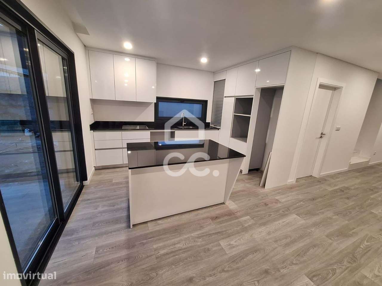 Moradia V3, Louredo, Paredes - Grande imagem: 5/5