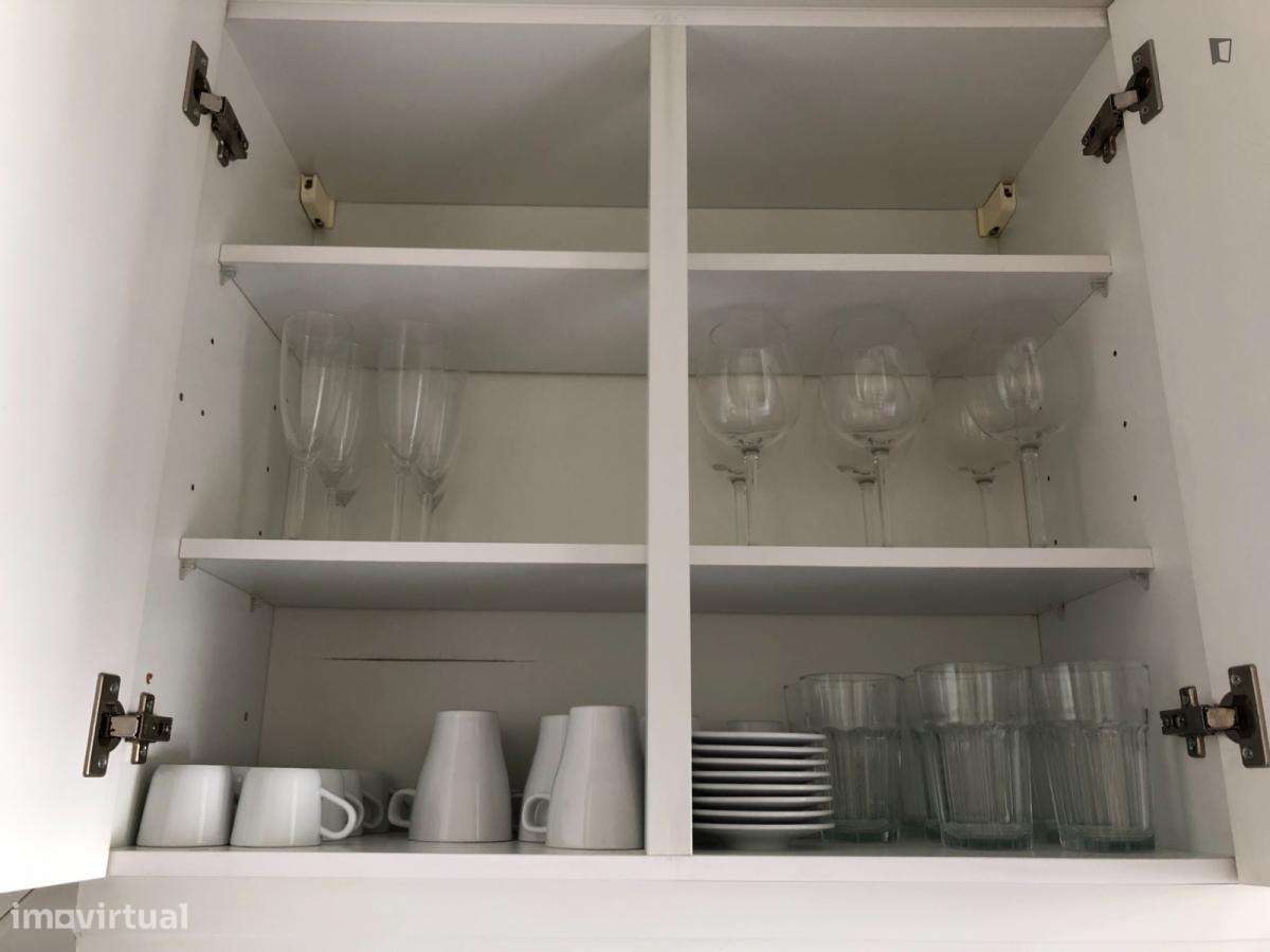 Apartamento com 1 quartos - localizado em Penha Lisbon - Grande imagem: 5/10