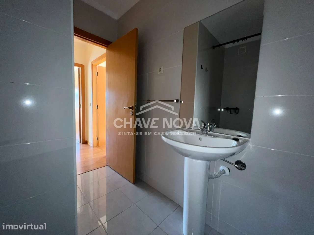 Apartamento T2 | Lugar de Garagem-14