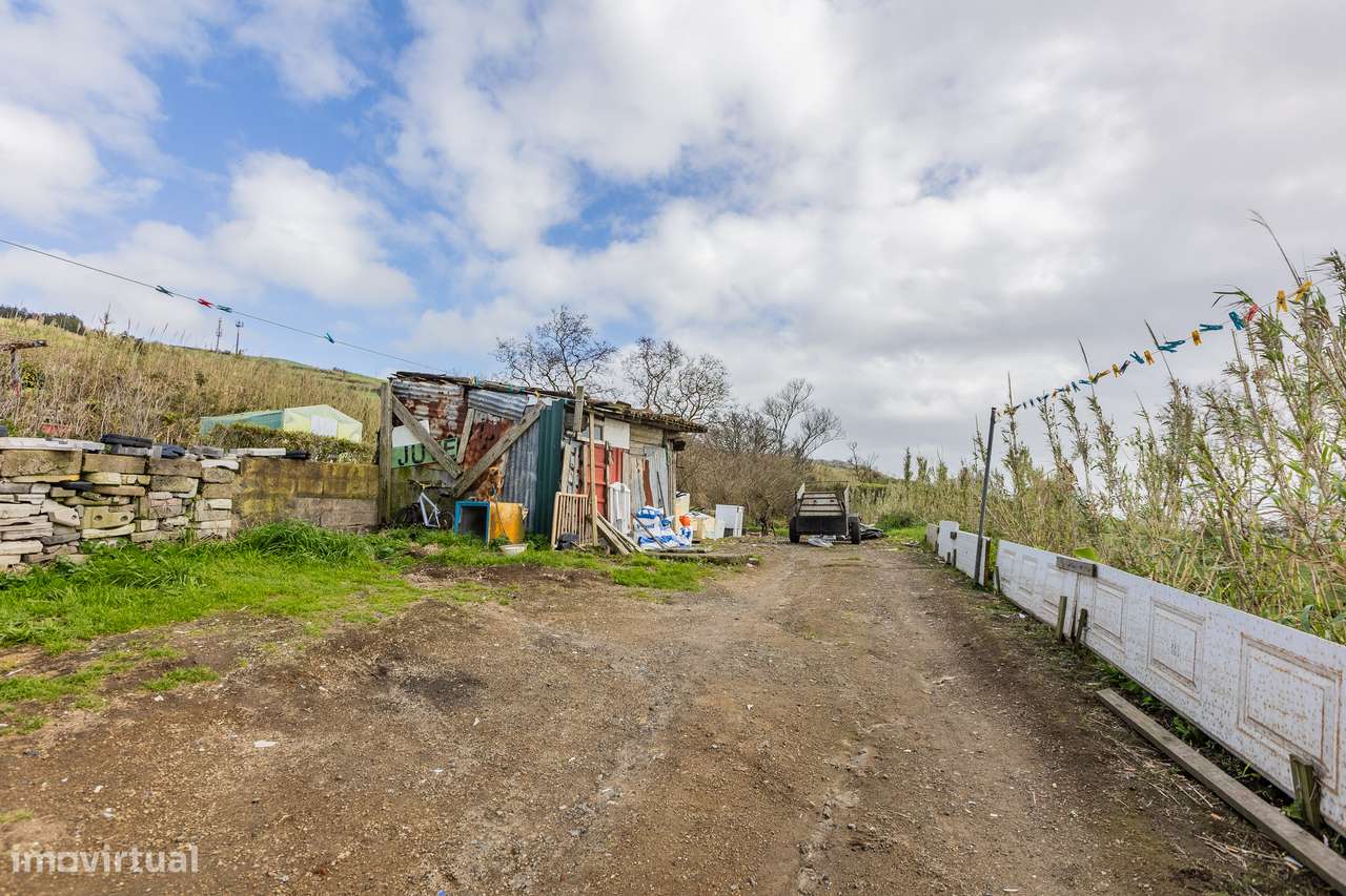 Moradia T2 - Feteiras-16