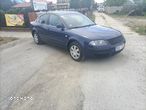 Volkswagen Passat 1.6 Comfortline - 24