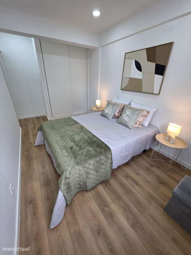 T3 NOVO -C/ SUITE E VARANDA-18