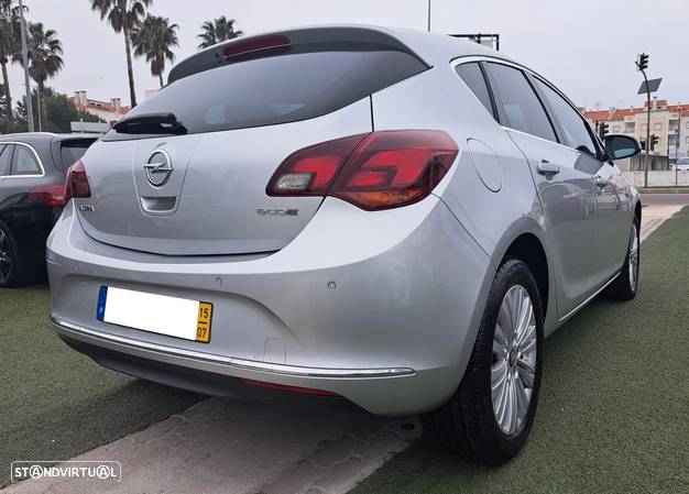 Opel Astra 1.6 CDTI DPF ecoFLEX S&S Style - 4