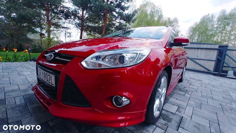 Ford Focus 1.6 EcoBoost Edition - 10