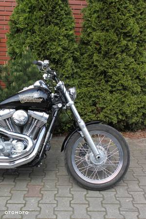 Harley-Davidson Dyna - 4