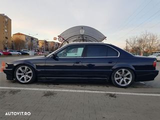 BMW Seria 7 740dA