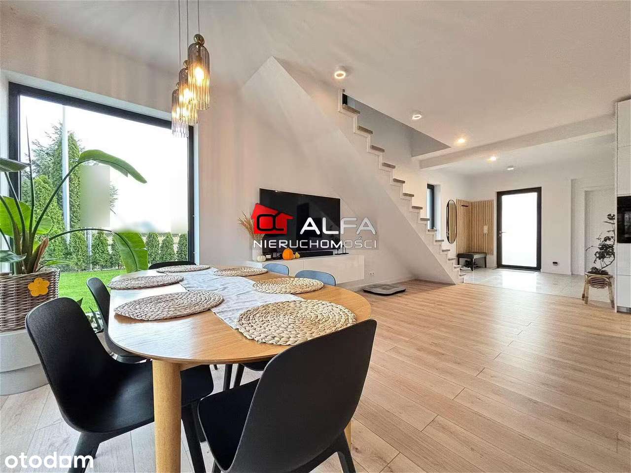 Nowoczesny dom w zabudowie bliźniaczej - 5 minut od Świdnicy! - Pełny obrazek: 1/12