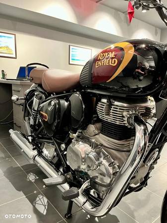 Royal Enfield Classic - 9