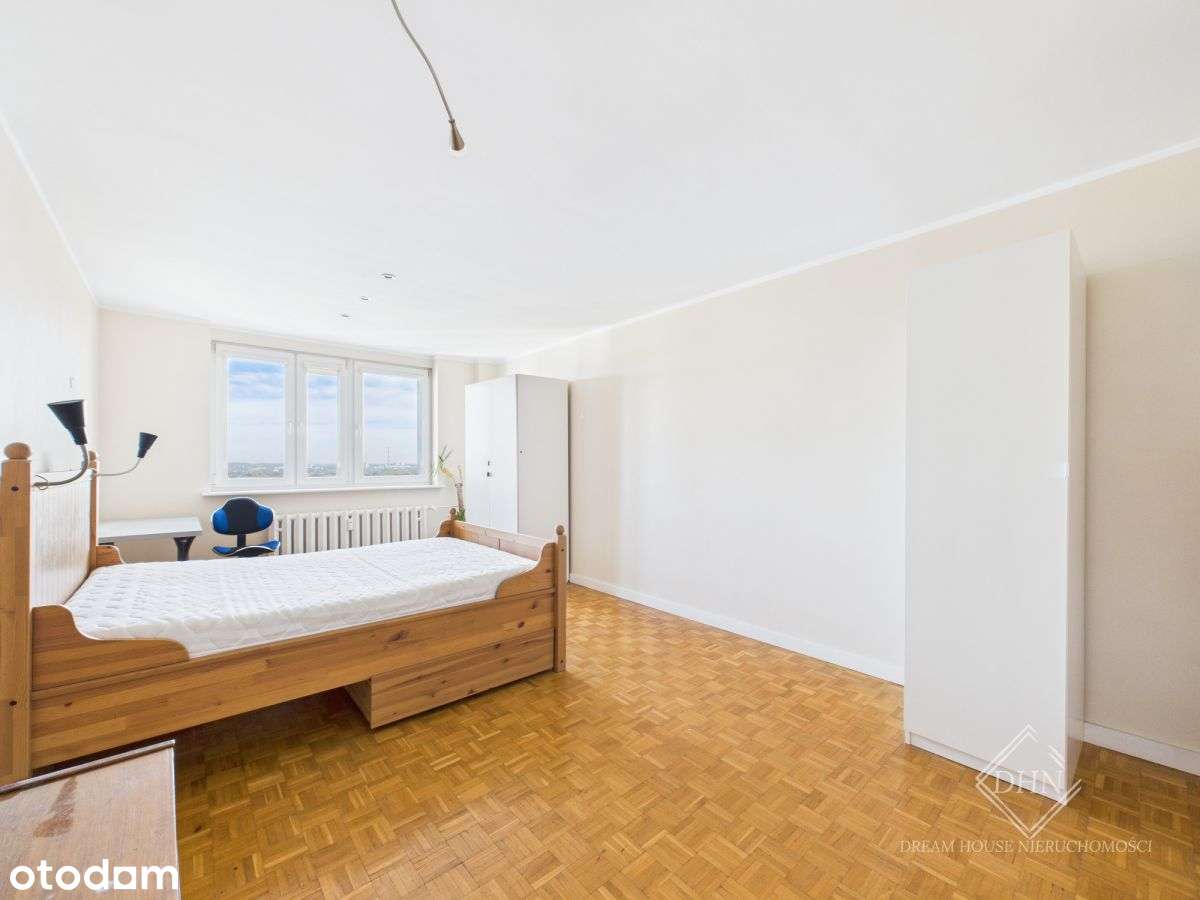 Przestronne i Ustawne Mieszkanie w Poznaniu-5