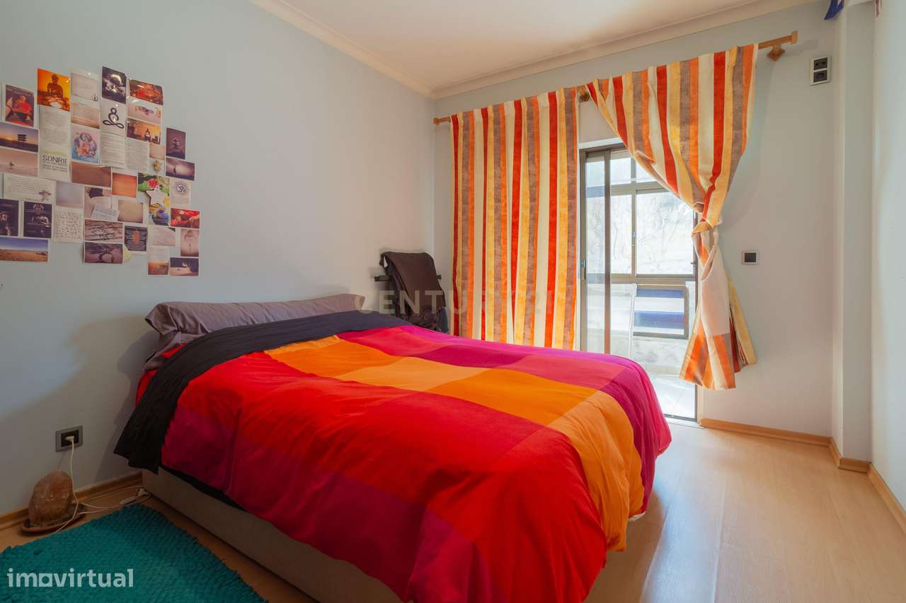 Apartamento T2 Vale Flores-5