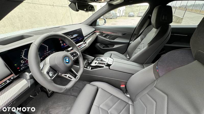 BMW Seria 5 - 15