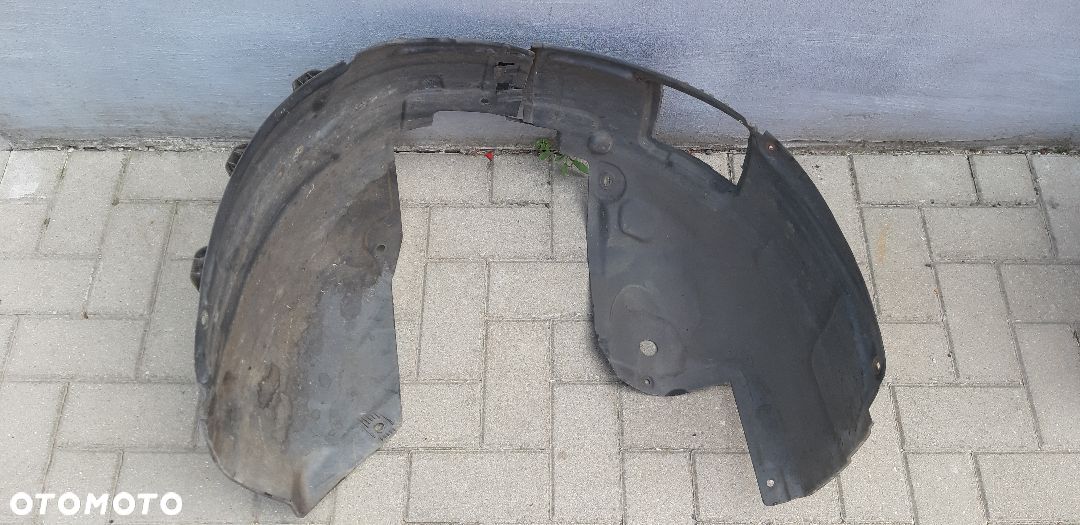 Nadkole prawy przód 13129628 Opel Zafira - 1