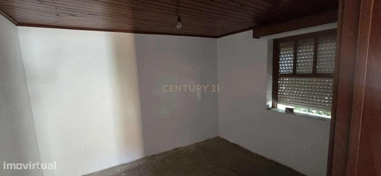 Moradia para renovar em Sequeiros, Ancede Baião-14