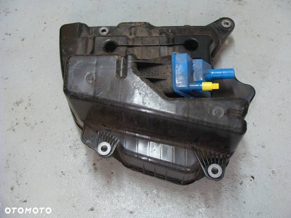 AUDI A4 B9 ZBIORNIK ADBLUE 8W0131878BK 8W0131969J - 2