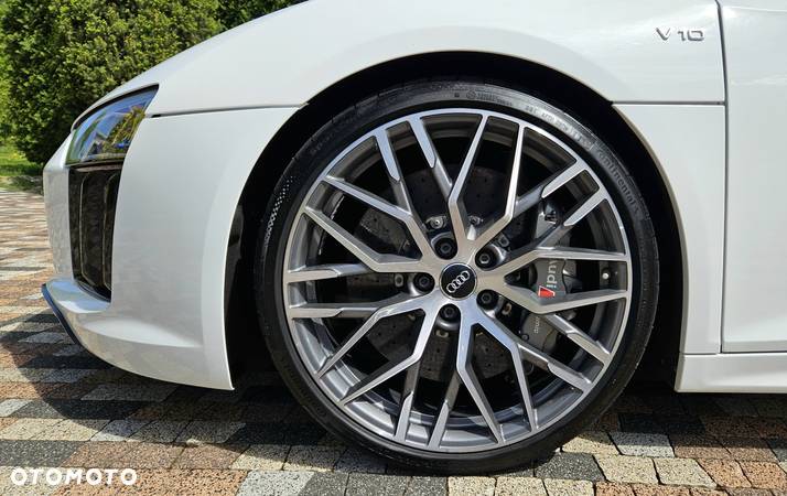 Audi R8 V10 plus 5.2 FSI quattro S tronic - 18