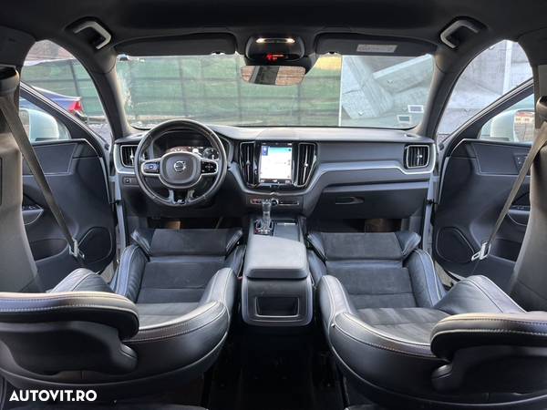 Volvo XC 60 B5 D AWD Geartronic RDesign - 3